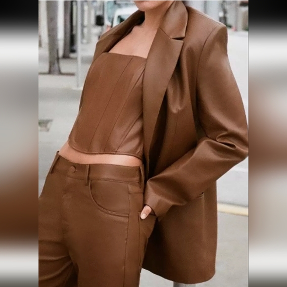 NWT camel vegan leather blazer - Picture 3 of 7